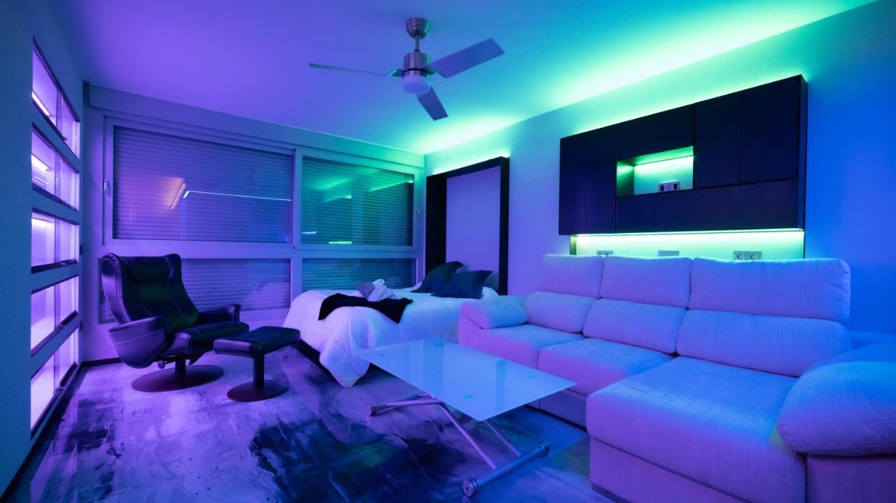 La Farola - Luxury Domotic Flat In Puerto Deportivo Διαμέρισμα Μαρμπέλλα Εξωτερικό φωτογραφία