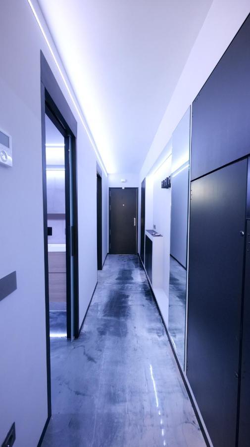 La Farola - Luxury Domotic Flat In Puerto Deportivo Διαμέρισμα Μαρμπέλλα Εξωτερικό φωτογραφία