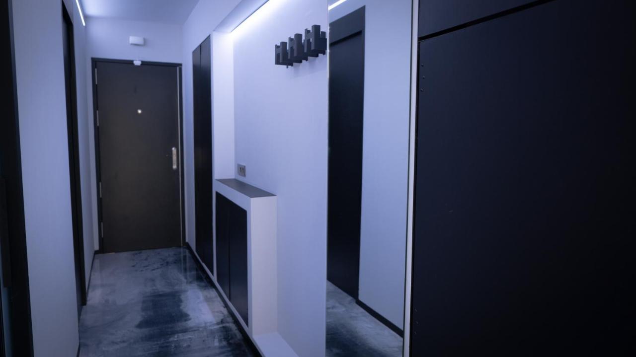 La Farola - Luxury Domotic Flat In Puerto Deportivo Διαμέρισμα Μαρμπέλλα Εξωτερικό φωτογραφία