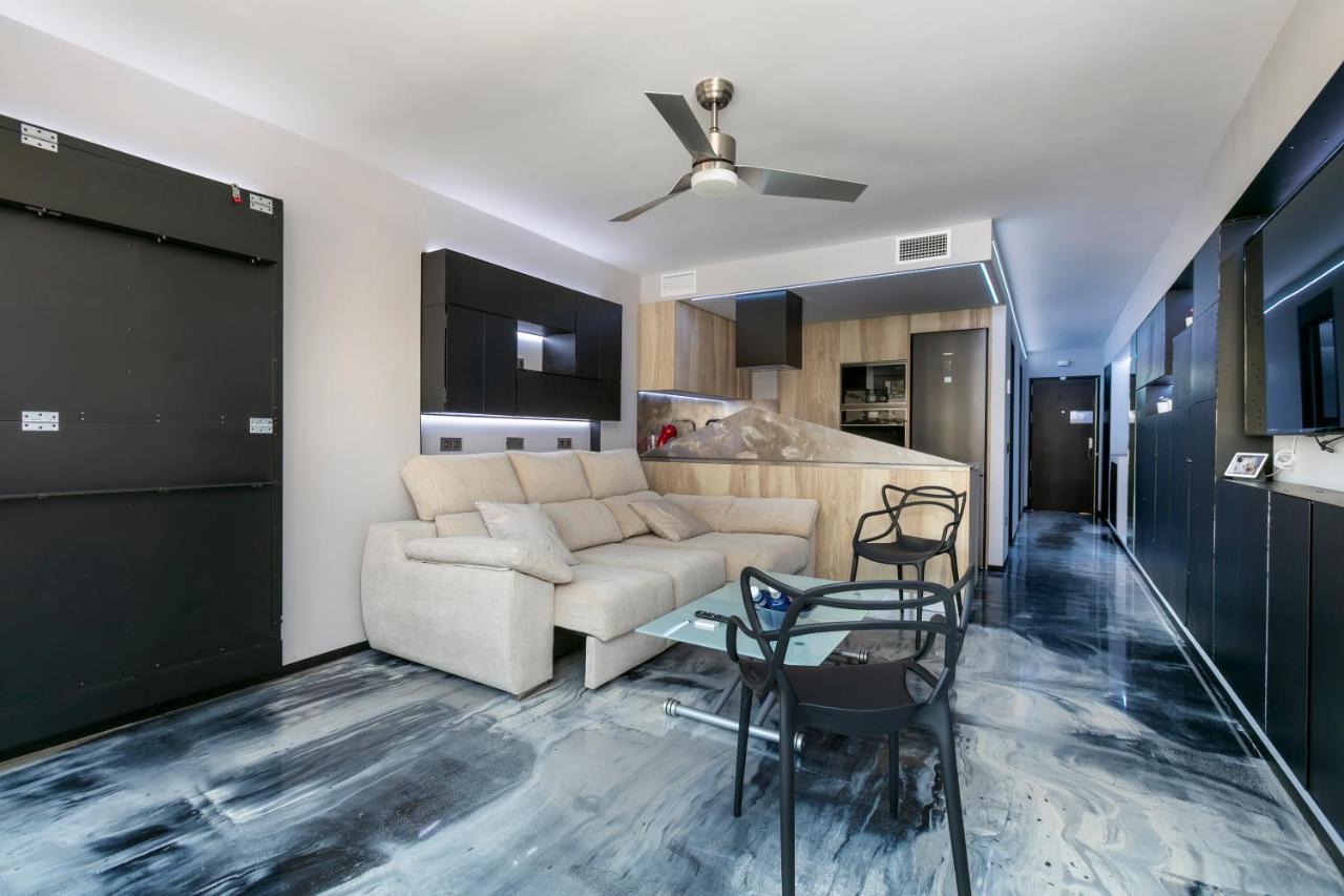 La Farola - Luxury Domotic Flat In Puerto Deportivo Διαμέρισμα Μαρμπέλλα Εξωτερικό φωτογραφία